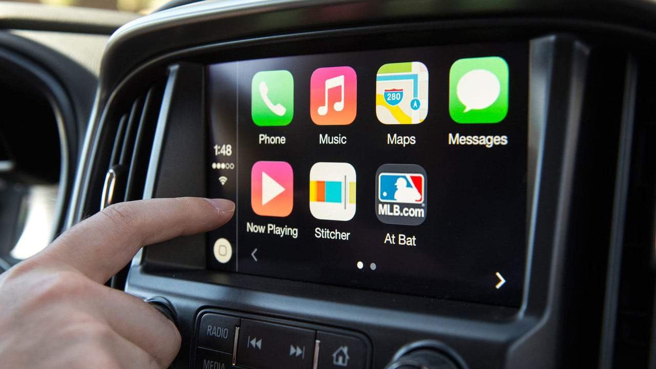 Decisão radical: General Motors abandona Android Auto e CarPlay em carros a combustão também