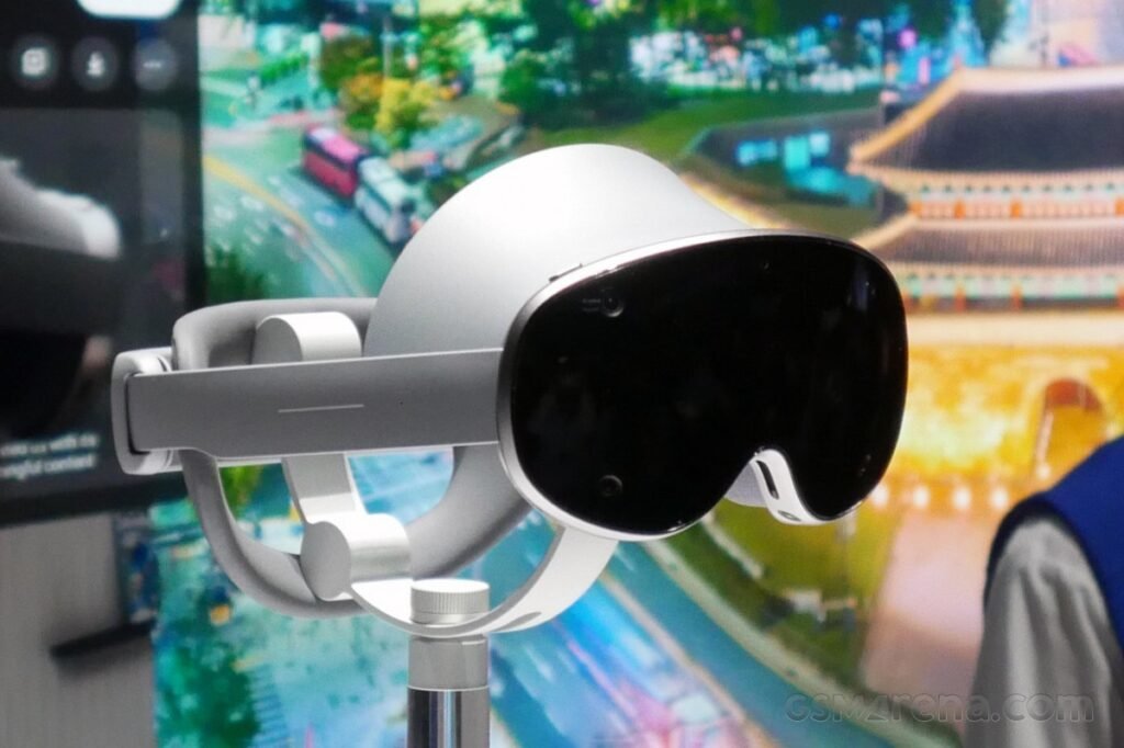 Samsung Galaxy XR - Óculos inteligentes de realidade mista da Samsung com design moderno e lentes digitais transparentes